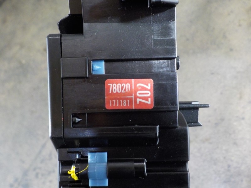 Recambio de mando luces para lexus nx 300h 2wd referencia OEM IAM 8414078020 7802017J181 