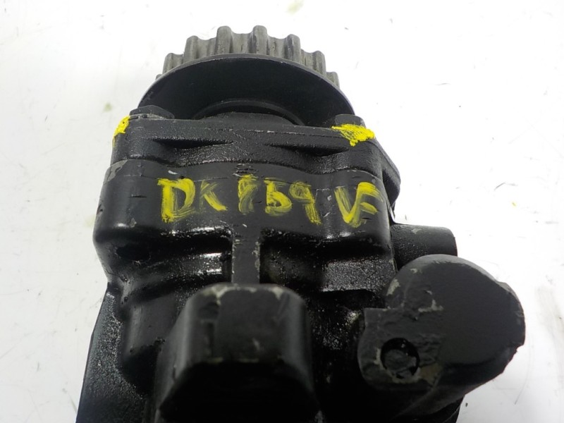 Recambio de bomba direccion para volkswagen touareg (7la) 2.5 tdi referencia OEM IAM 7H0422153H 04940180 195445