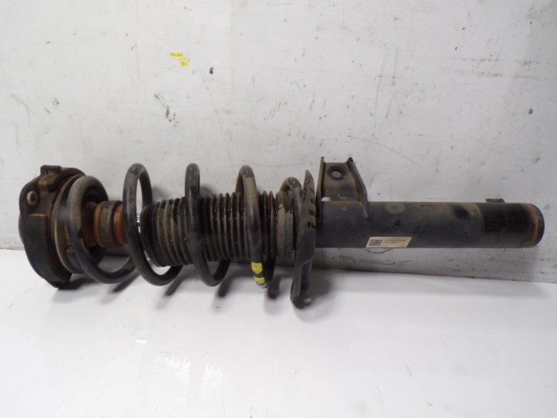 Recambio de amortiguador delantero derecho para audi q3 (8u) 2.0 tdi referencia OEM IAM 5N0413031AF 5Q0413031AF 