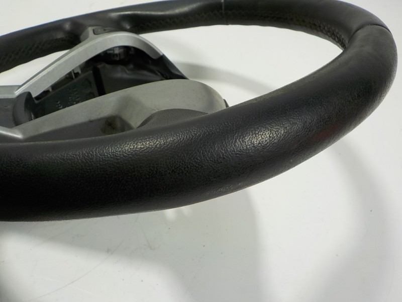 Recambio de volante para ford fiesta (cb1) 1.25 16v cat referencia OEM IAM 1760714 BA613600C 