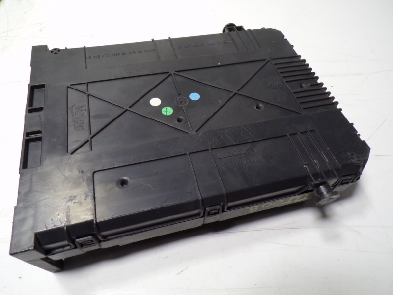 Recambio de caja reles / fusibles para peugeot 208 1.4 hdi fap referencia OEM IAM 1608326080 9678355880 9678355880