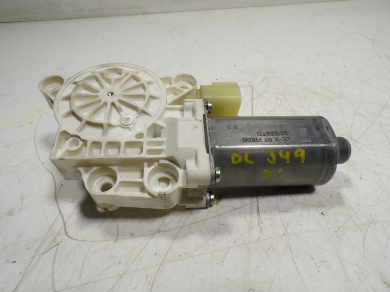 Recambio de motor elevalunas delantero izquierdo para lancia voyager (404) platinum referencia OEM IAM K68102229AA 3015587D 