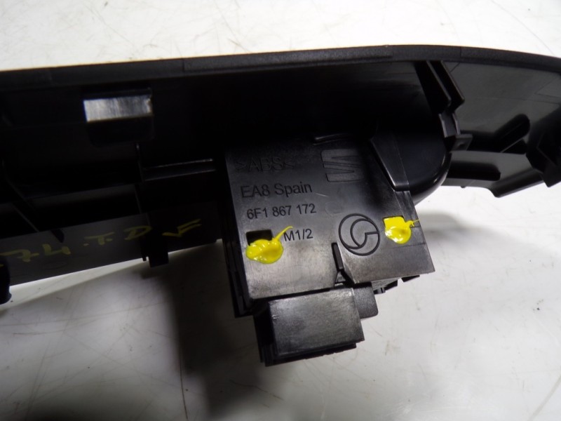 Recambio de mando elevalunas trasero derecho para seat leon sportstourer (kl8) fr referencia OEM IAM 5G0959855NWZU 6F1867172 