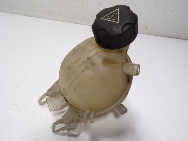 Recambio de deposito expansion para peugeot 208 1.4 hdi fap referencia OEM IAM 9800777280 9652621280 