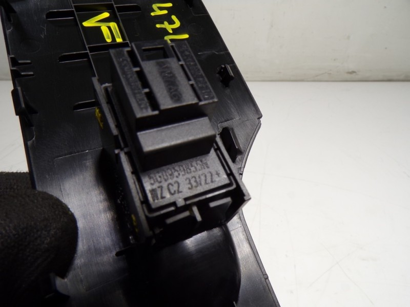 Recambio de mando elevalunas trasero izquierdo para seat leon sportstourer (kl8) fr referencia OEM IAM 5G0959855NWZU 5G0959855N 