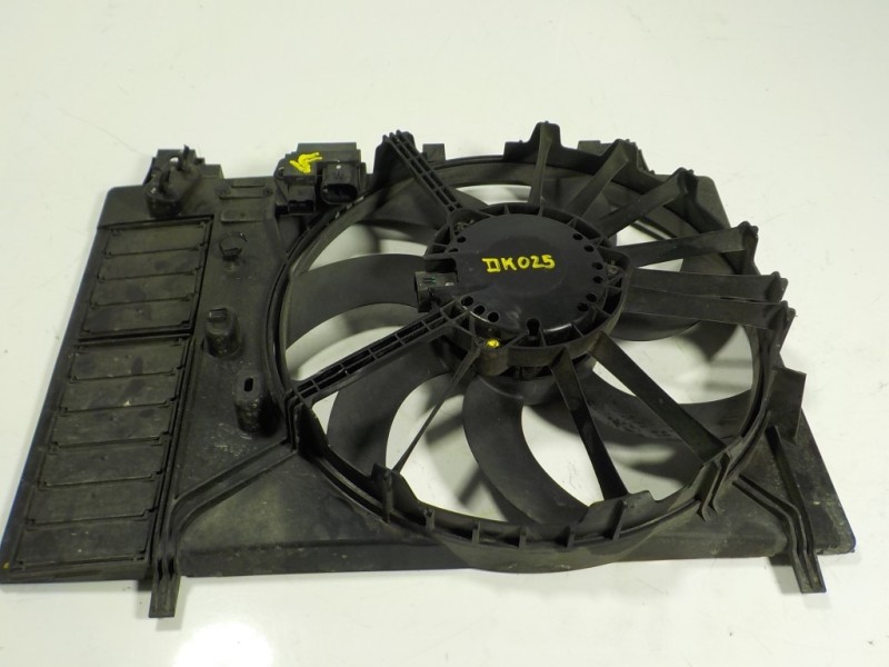 Recambio de electroventilador para citroën c5 berlina 2.0 hdi fap referencia OEM IAM 1253R4 T301719 T301719