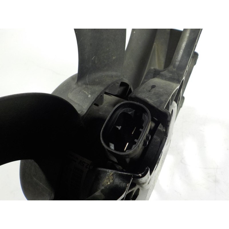 Recambio de electroventilador para citroën c5 berlina 2.0 hdi fap referencia OEM IAM 1253R4 T301719 T301719