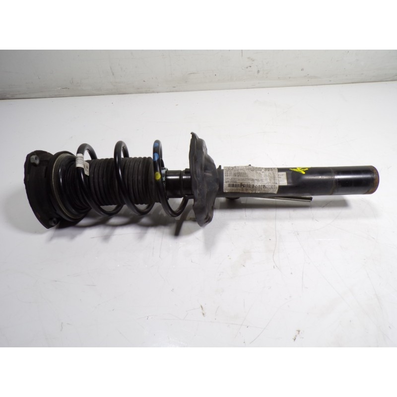 Recambio de amortiguador delantero derecho para seat leon (5f1) style referencia OEM IAM 5Q0413023FM 1K0412303B 