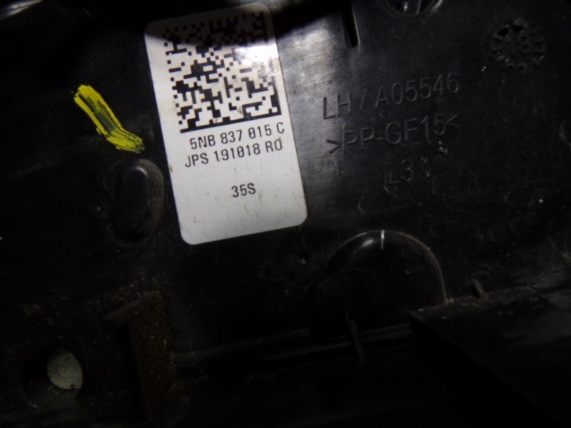 Recambio de cerradura puerta delantera izquierda para volkswagen tiguan 2.0 tdi referencia OEM IAM 5NB837015E 5NB837015C 191018R