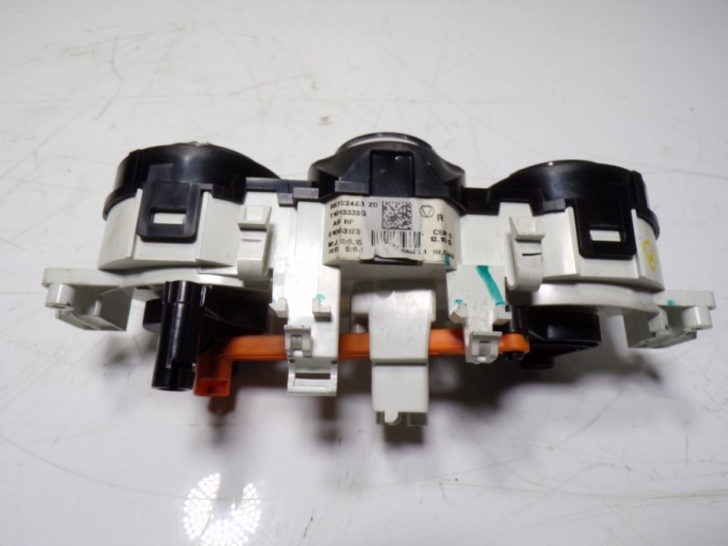 Recambio de mando calefaccion / aire acondicionado para peugeot 208 1.4 hdi fap referencia OEM IAM 9672248380 96722483ZD 
