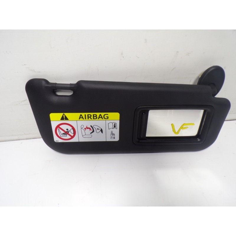 Recambio de parasol derecho para toyota corolla (e21) hybrid 90kw referencia OEM IAM 7431002L70C0  