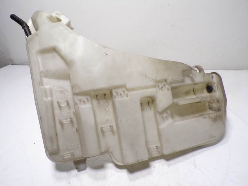 Recambio de deposito limpia para bmw serie 5 lim. (f10) 530d xdrive referencia OEM IAM 61667269667 8050439AI02 