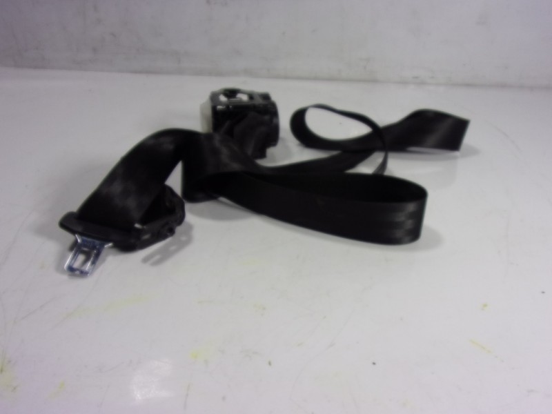 Recambio de cinturon seguridad trasero derecho para audi q3 (8u) 2.0 tdi referencia OEM IAM 8U0857805V04 8U0857805 
