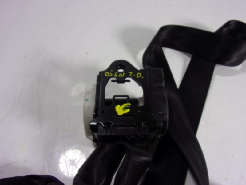 Recambio de cinturon seguridad trasero derecho para audi q3 (8u) 2.0 tdi referencia OEM IAM 8U0857805V04 8U0857805 