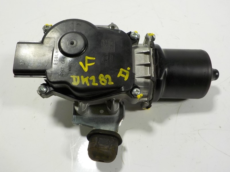 Recambio de motor limpia delantero para renault captur 1.2 tce energy referencia OEM IAM 288008337R  