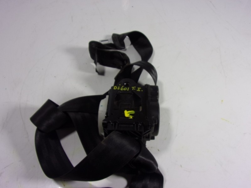 Recambio de cinturon seguridad trasero izquierdo para audi q3 (8u) 2.0 tdi referencia OEM IAM 8U0857805V04 8U0857805 
