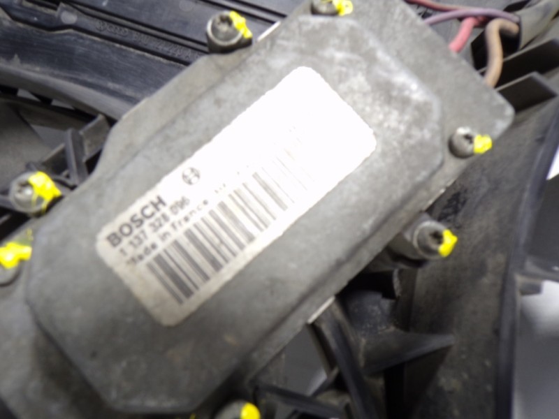 Recambio de electroventilador para volkswagen touareg (7la) 2.5 tdi referencia OEM IAM 7L0121207D 0130303292 0130303293