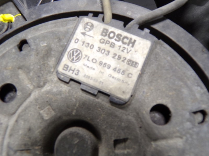 Recambio de electroventilador para volkswagen touareg (7la) 2.5 tdi referencia OEM IAM 7L0121207D 0130303292 0130303293