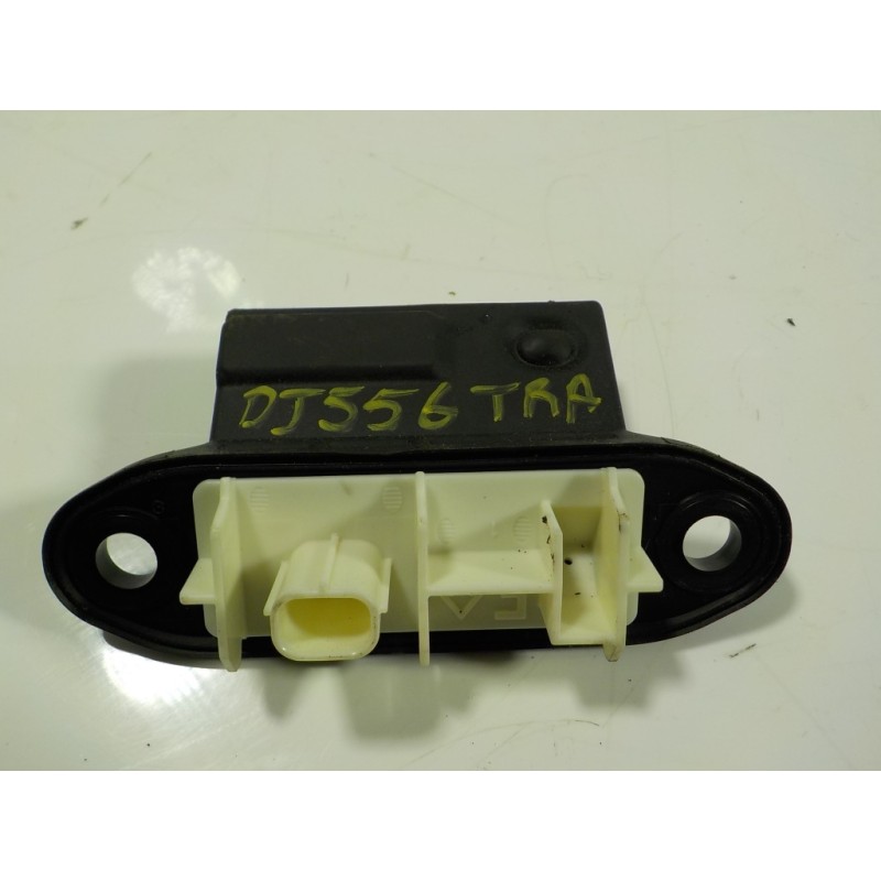 Recambio de maneta porton para lexus nx 300h 2wd referencia OEM IAM 8484042030  