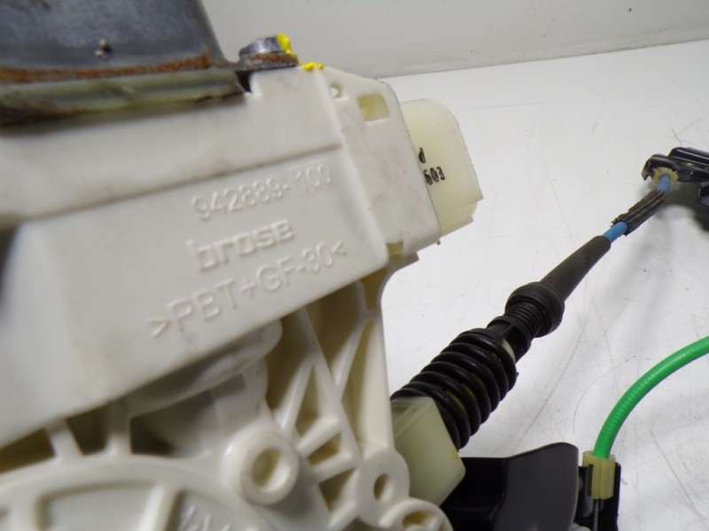 Recambio de elevalunas delantero derecho para bmw serie 5 lim. (f10) 530d xdrive referencia OEM IAM 51337182132 942889100 513372