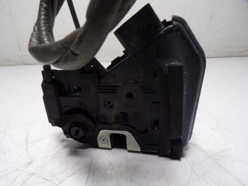 Recambio de cerradura puerta trasera derecha para kia niro drive plug-in hybrid referencia OEM IAM 81420G5000 81420G5000IBN 