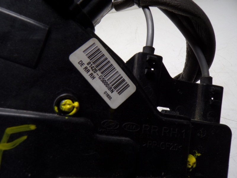 Recambio de cerradura puerta trasera derecha para kia niro drive plug-in hybrid referencia OEM IAM 81420G5000 81420G5000IBN 