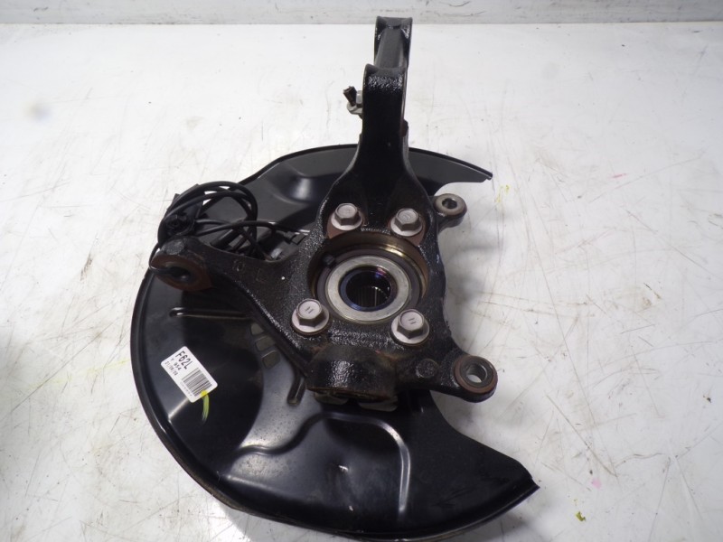 Recambio de mangueta delantera izquierda para lexus nx 300h 2wd referencia OEM IAM 4321278010  