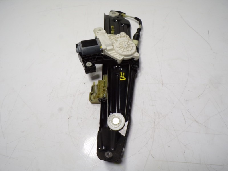 Recambio de elevalunas trasero derecho para bmw serie 5 lim. (f10) 530d xdrive referencia OEM IAM 51357182614 942889100 51337271