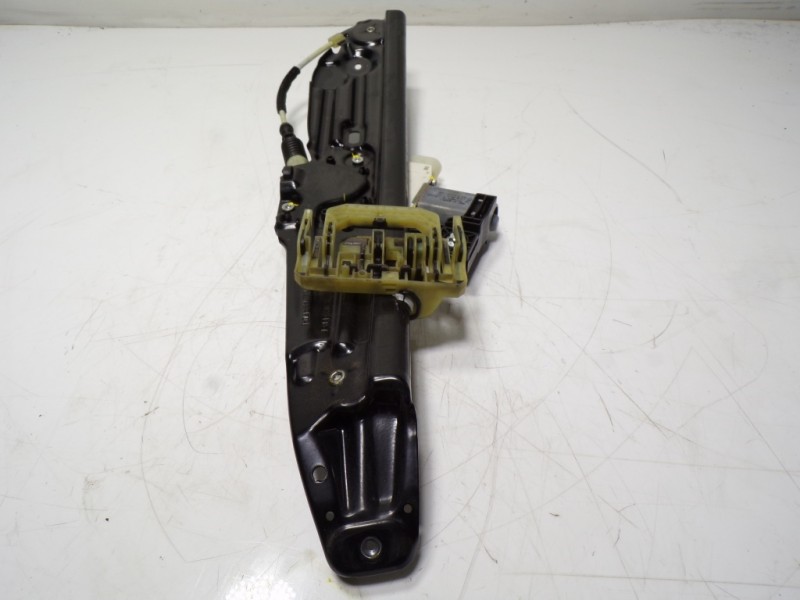 Recambio de elevalunas trasero derecho para bmw serie 5 lim. (f10) 530d xdrive referencia OEM IAM 51357182614 942889100 51337271