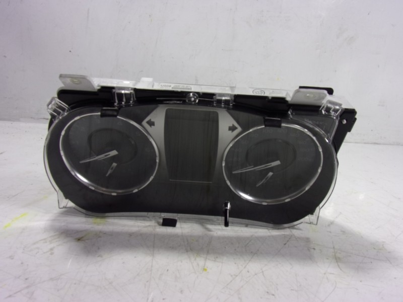 Recambio de cuadro instrumentos para toyota hilux (3b/3c/3d) doble cabina referencia OEM IAM 83800FGU50 83800FGU50B 