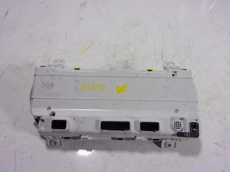 Recambio de cuadro instrumentos para toyota hilux (3b/3c/3d) doble cabina referencia OEM IAM 83800FGU50 83800FGU50B 