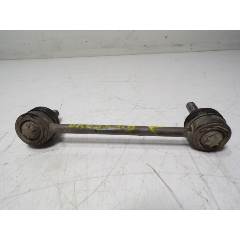 Recambio de tirante trasero derecho para land rover discovery sport 2.0 td4 cat referencia OEM IAM LR061271  