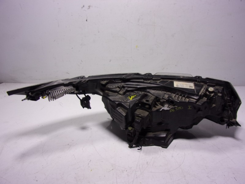 Recambio de faro izquierdo para land rover new discovery l462 3.0 d referencia OEM IAM LR144131 MY4213W030 