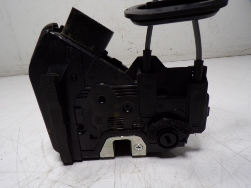 Recambio de cerradura puerta trasera izquierda para kia niro drive plug-in hybrid referencia OEM IAM 81410G5000 81410G5000IBT 