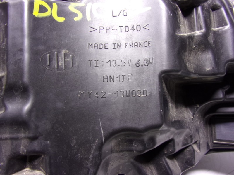 Recambio de faro izquierdo para land rover new discovery l462 3.0 d referencia OEM IAM LR144131 MY4213W030 