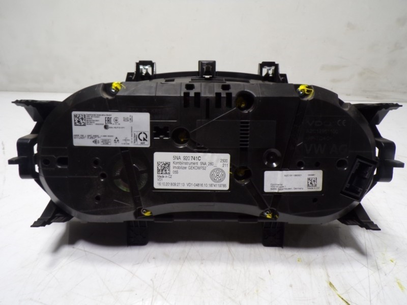 Recambio de cuadro instrumentos para volkswagen tiguan 2.0 tdi referencia OEM IAM 5NA920741C 5NA920741C 