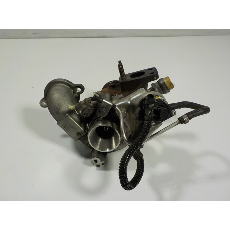 Recambio de turbocompresor para peugeot 208 1.4 hdi fap referencia OEM IAM 375Q9 9673283680 12101600358