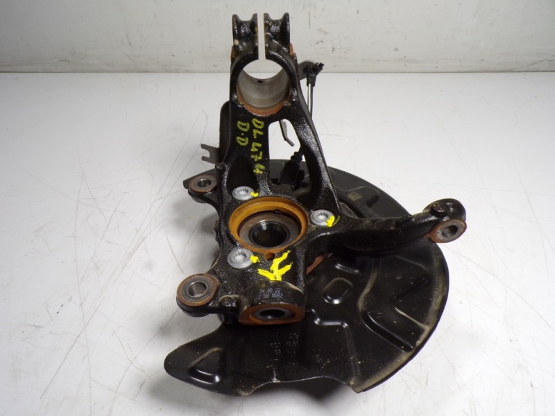 Recambio de mangueta delantera derecha para seat leon sportstourer (kl8) fr referencia OEM IAM 5WA407256  5WA407621