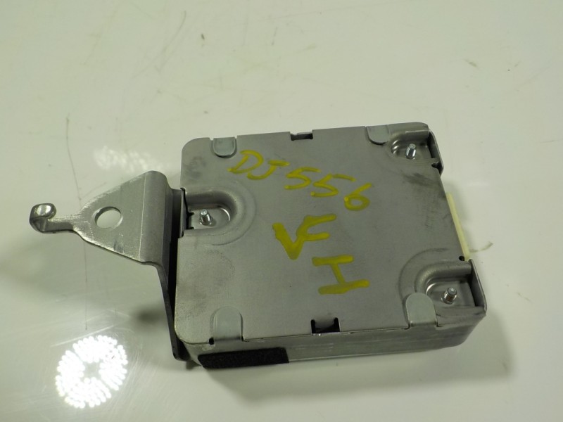 Recambio de modulo electronico para lexus nx 300h 2wd referencia OEM IAM 8657278030 8657278030 