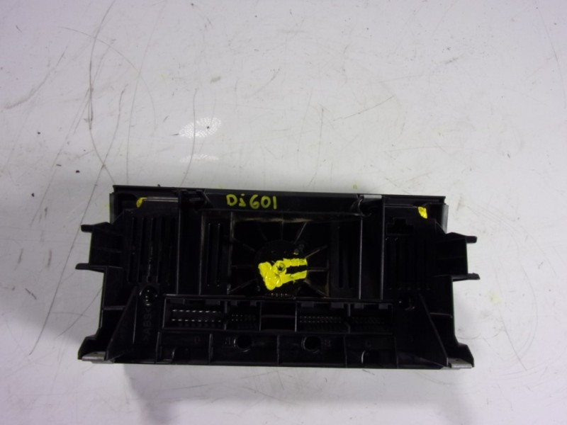 Recambio de mando climatizador para audi q3 (8u) 2.0 tdi referencia OEM IAM 8U0820043DXHA 8U0820043D A2C80279600