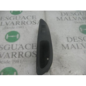 MANDO ELEVALUNAS TRASERO DERECHO 