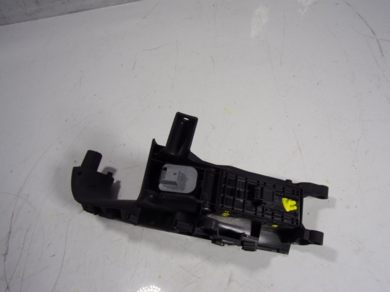Recambio de mando elevalunas delantero izquierdo para audi q3 (8u) 2.0 tdi referencia OEM IAM 4G09598515PR 8U0959565B 