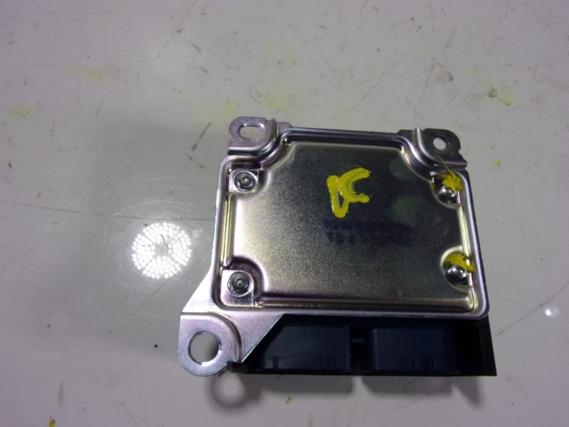 Recambio de centralita airbag para ssangyong korando premium 4x2 referencia OEM IAM  8625034780 