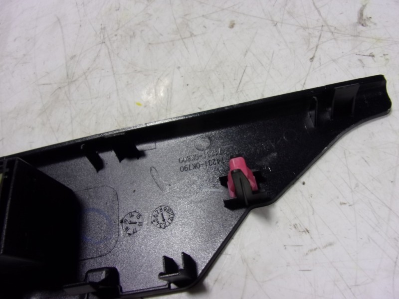 Recambio de mando elevalunas delantero derecho para toyota hilux (3b/3c/3d) doble cabina referencia OEM IAM 848100D300  