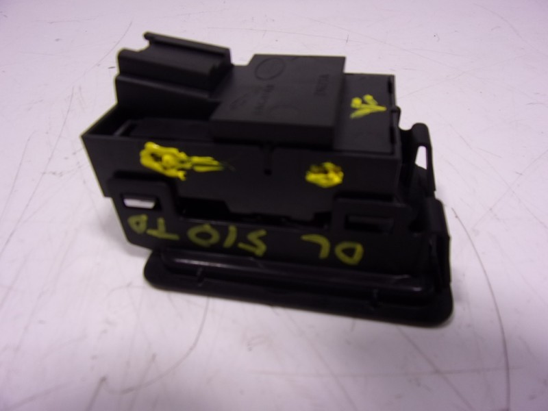 Recambio de mando multifuncion para land rover new discovery l462 3.0 d referencia OEM IAM LR081322 HY3214D340AC 