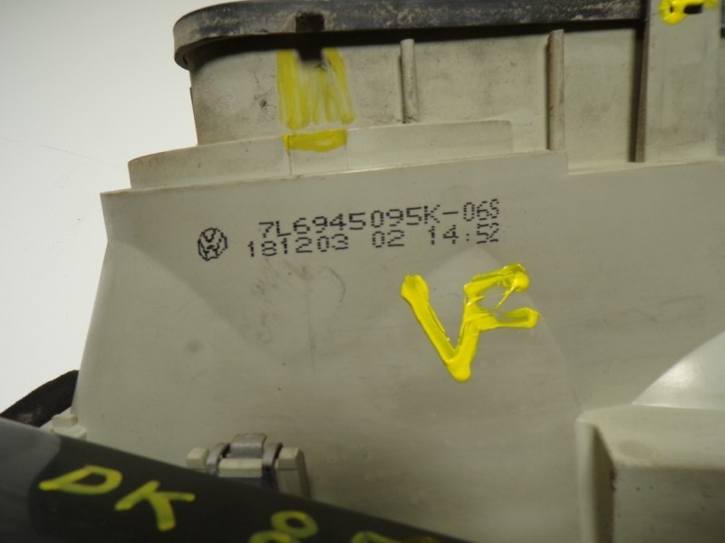Recambio de piloto trasero izquierdo para volkswagen touareg (7la) 2.5 tdi referencia OEM IAM 7L6945095P 7L6945095K 181203