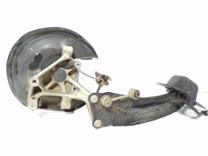 Recambio de mangueta trasera izquierda para audi q3 (8u) 2.0 tdi referencia OEM IAM 3C0505433K  