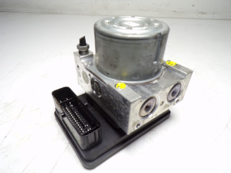 Recambio de abs para land rover discovery sport 2.0 td4 cat referencia OEM IAM LR098365 JJ322C405AD 