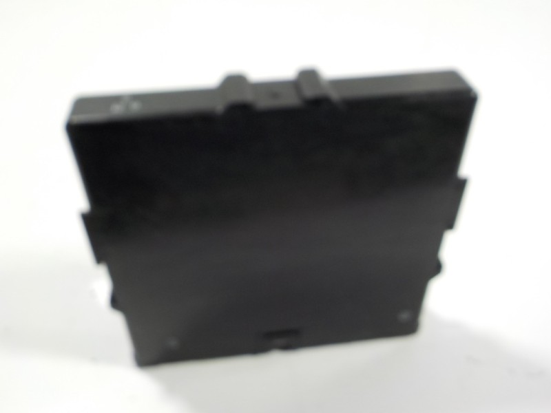 Recambio de modulo electronico para lexus nx 300h 2wd referencia OEM IAM 8998178520 8998178520 