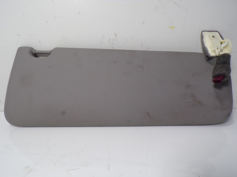 Recambio de parasol izquierdo para bmw serie 5 lim. (f10) 530d xdrive referencia OEM IAM 51168038163  